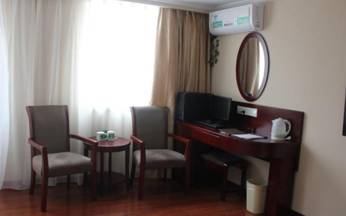 GreenTree Inn Hefei East Wangjiang Road CTCE Express Hotel