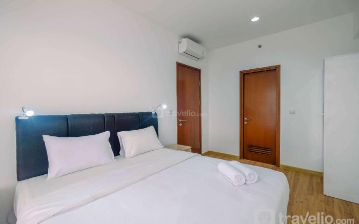 Brand New 1BR Apt at M-Town Signature By Travelio