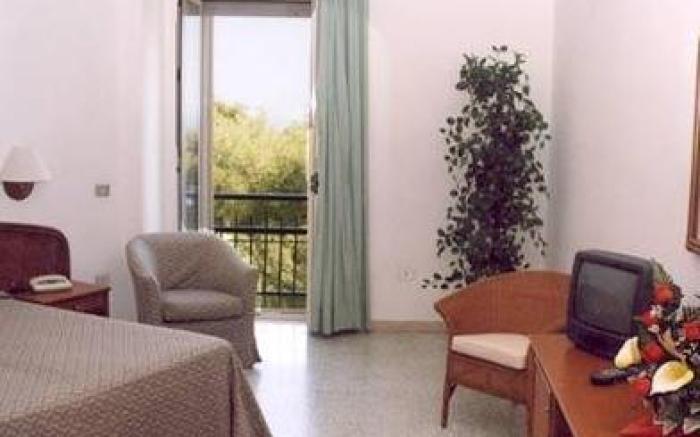 Hotel Eden