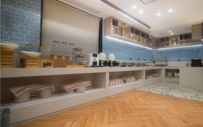 Echarm Hotel Changsha Wuyi Square Railway Metro Station