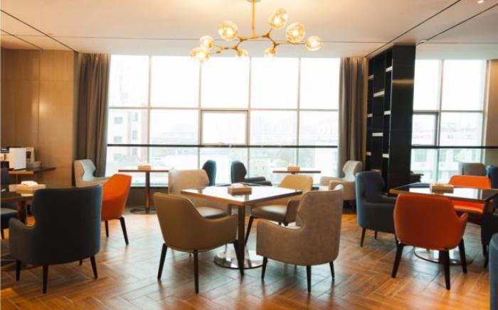 Echarm Hotel Zhongxiang Mochou Lake