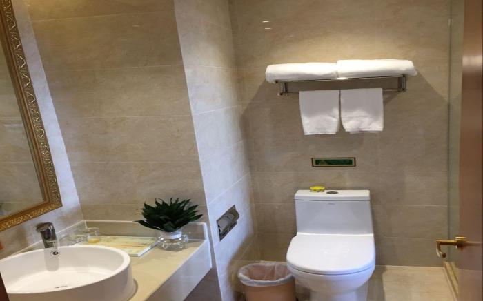 Vienna Hotel Shanghai Pudong Airport Nanzhu Branch