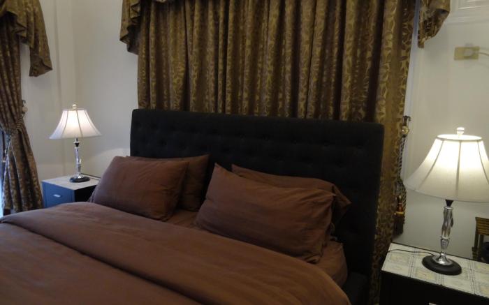 The Executive Villa Inn & Suites