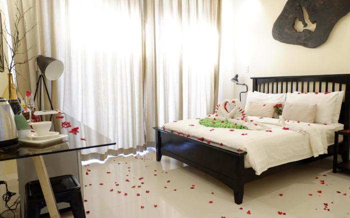 Luxx Boutique Boracay