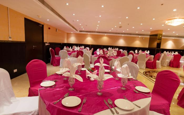 Smana Hotel
