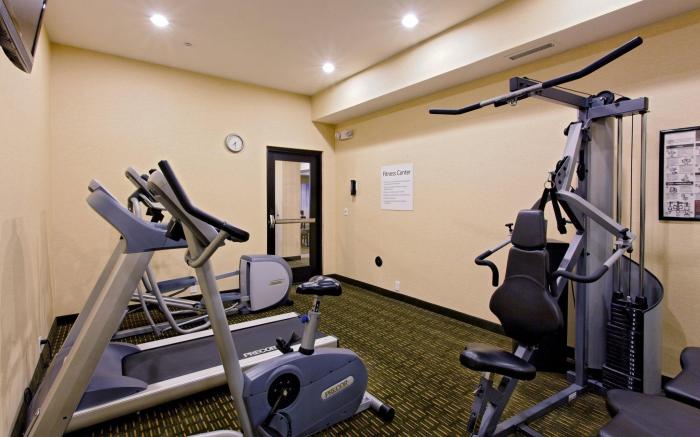 Holiday Inn Express Newport By IHG