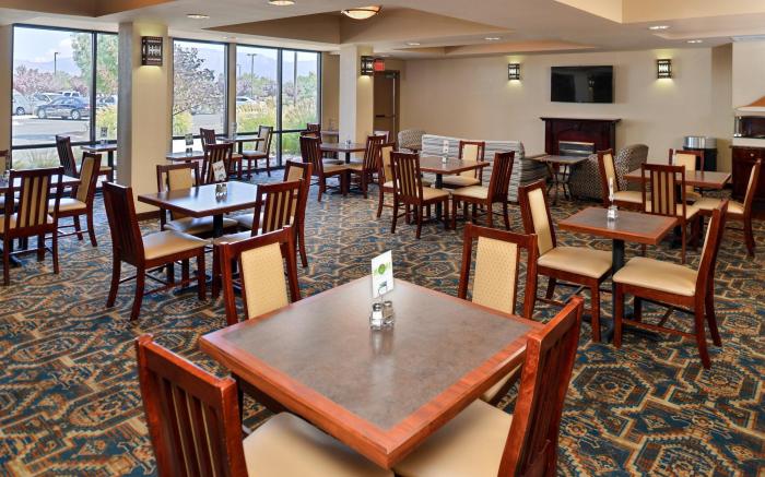 Holiday Inn Express Hotel & Suites Albuquerque Historic Old Town By IHG
