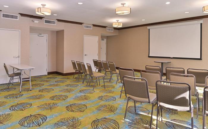 Holiday Inn Express Fresno River Park Highway 41 By IHG