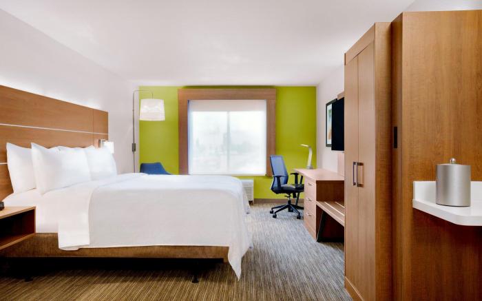 Holiday Inn Express Hotel & Suites Merced By IHG
