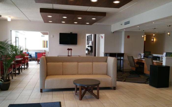 Holiday Inn Express Harrisburg East By IHG