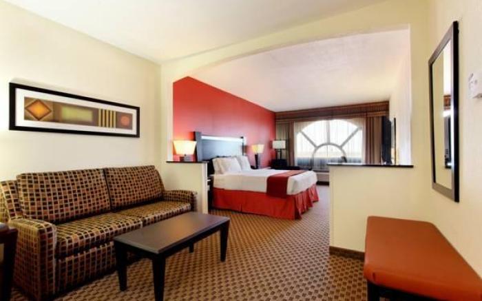 Holiday Inn Express Hotel and Suites - Odessa By IHG