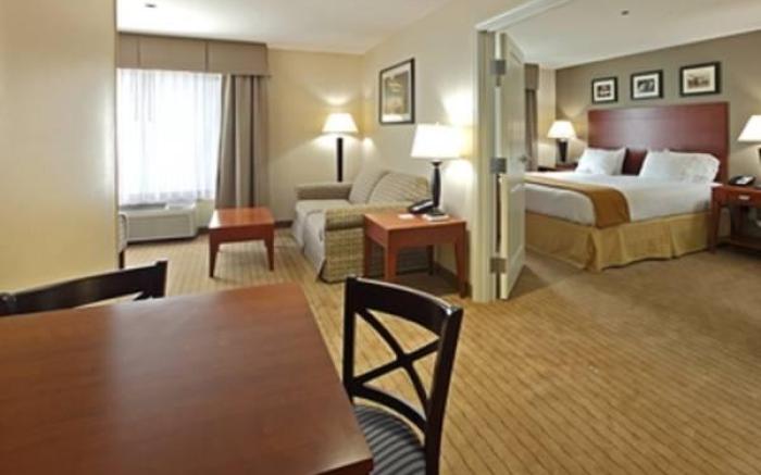 Holiday Inn Express Searcy By IHG