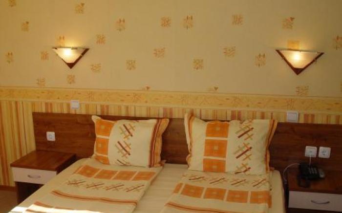 Hotel Eos