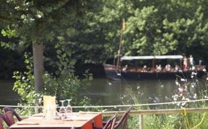 Hostellerie Maleville, logis hotel Pontet