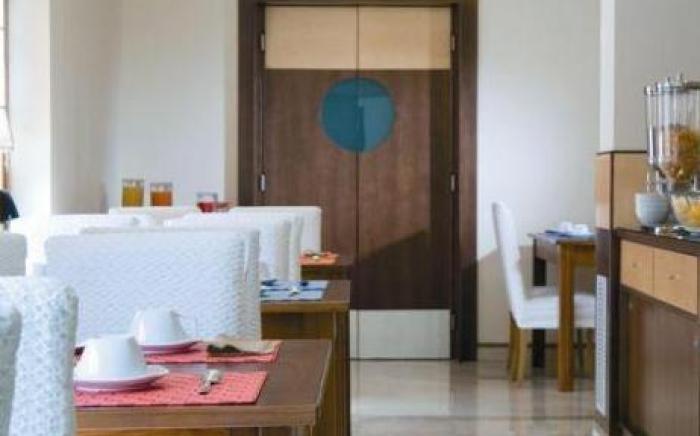 Suites & Residence Hotel