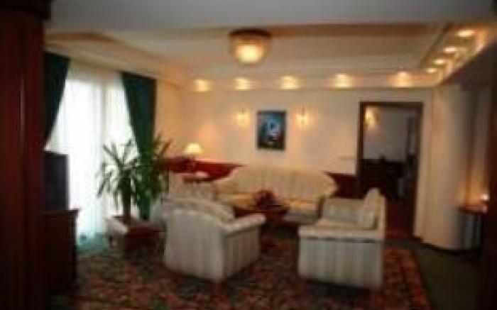 Hotel Bellevue - Metropol Lake Resort