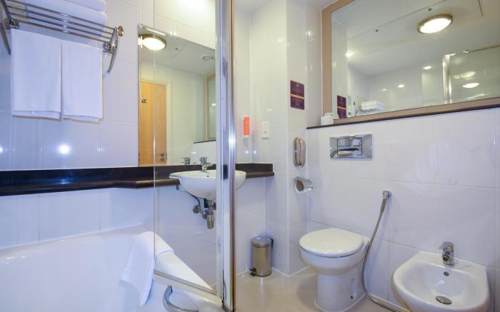 Premier Inn Dubai International Airport