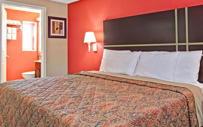 Days Inn by Wyndham Ridgefield NJ