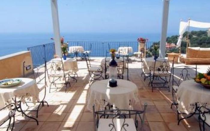 Marulivo Hotel
