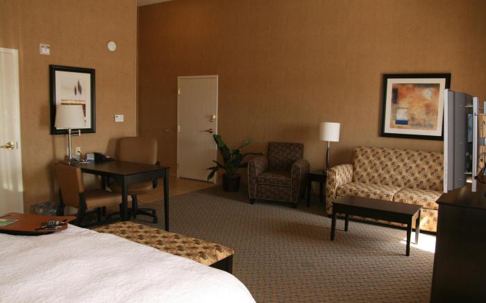 Hampton Inn & Suites Barstow