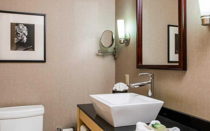 Cambria Hotel Madison East