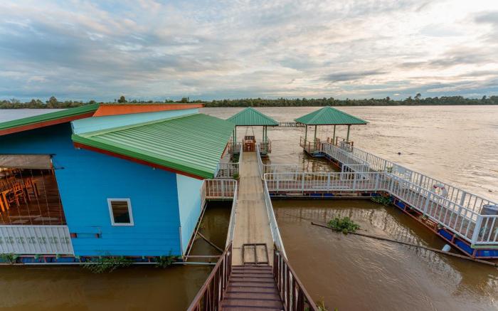 Bluemoon Riverside Resort Ubon Ratchathani