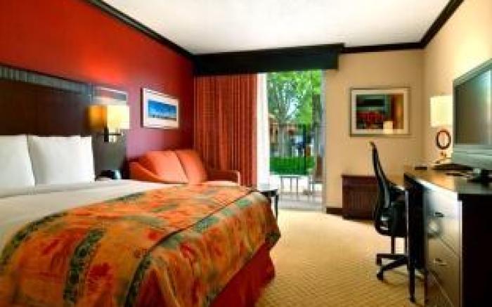 Crowne Plaza Albuquerque By IHG
