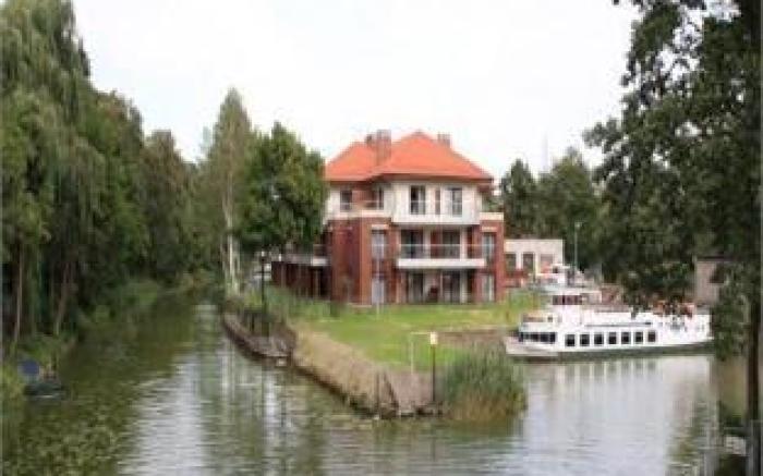 Willa Port