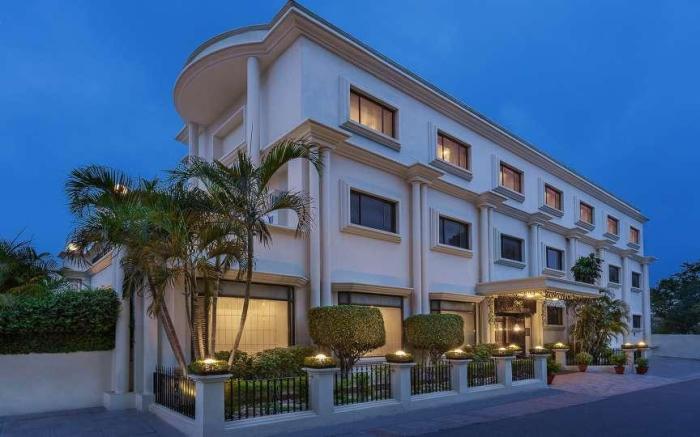 La Place Sarovar Portico Lucknow