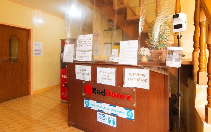 RedDoorz near SM Batangas City