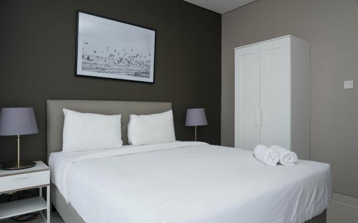 Lavish 1BR at Ciputra International By Travelio