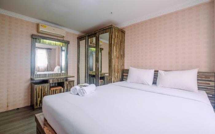 Comfy @ 2BR Kebagusan City Apartment By Travelio