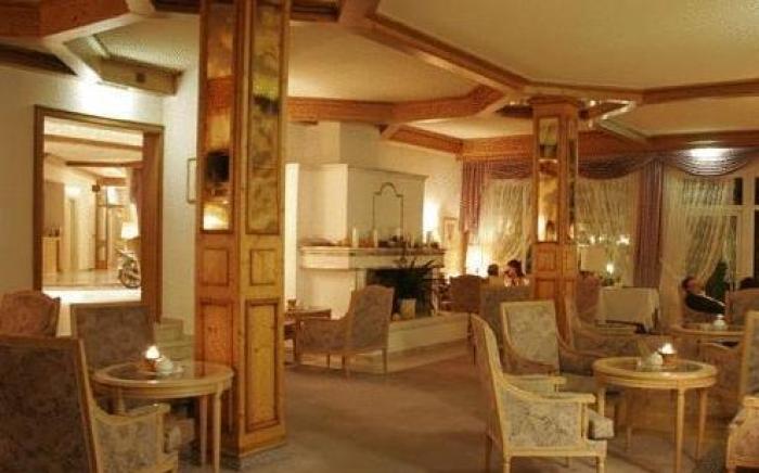 Donna Burghotel am hohen Bogen