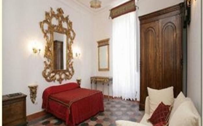 Navona Governo Vecchio Guest House
