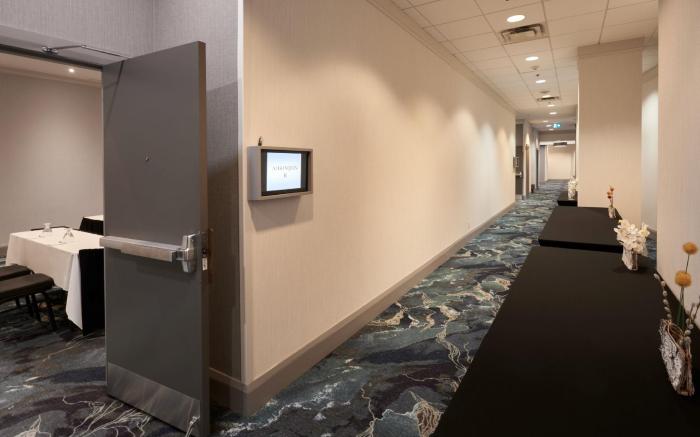 Holiday Inn & Suites Ottawa West - Kanata By IHG