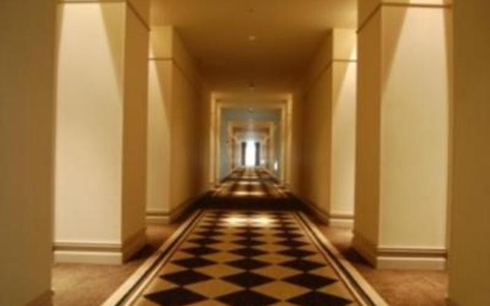 Luke Plaza Hotel