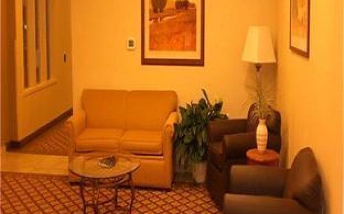 Candlewood Suites Milwaukee Brown Deer Hotel By IHG
