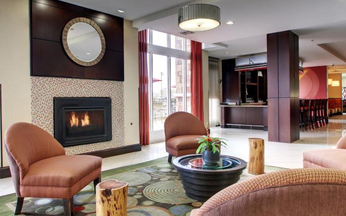 Holiday Inn Meridian East I 59 / I 20 By IHG