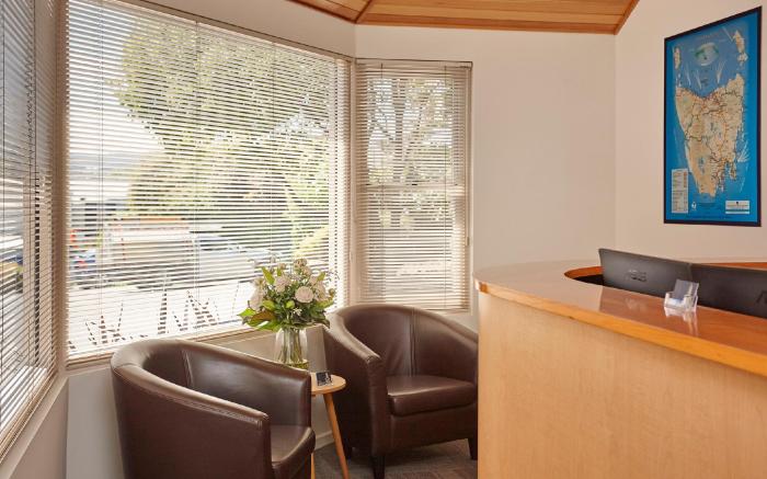 Elphin Serviced Apartments