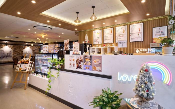 Yeongdeungpo VIP Hotel