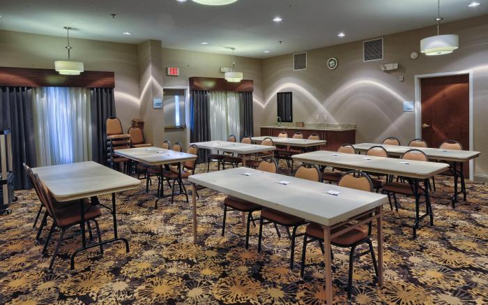 Holiday Inn Express Hotel & Suites Pell City By IHG