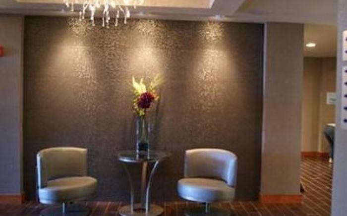 Holiday Inn Express Hotel and Suites Saint Robert By IHG
