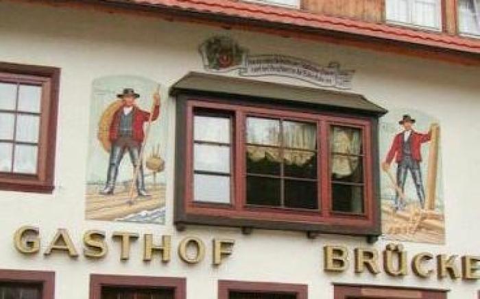 Zur alten Brucke