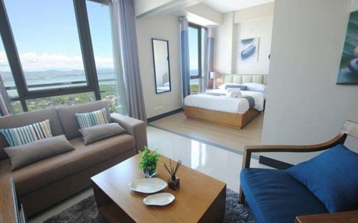 Mactan Newtown Studio Seaview