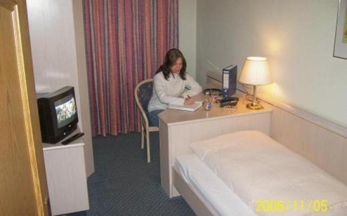 Hotel "Drei Rosen" OHG Regina & Hans - Peter Faßbinder