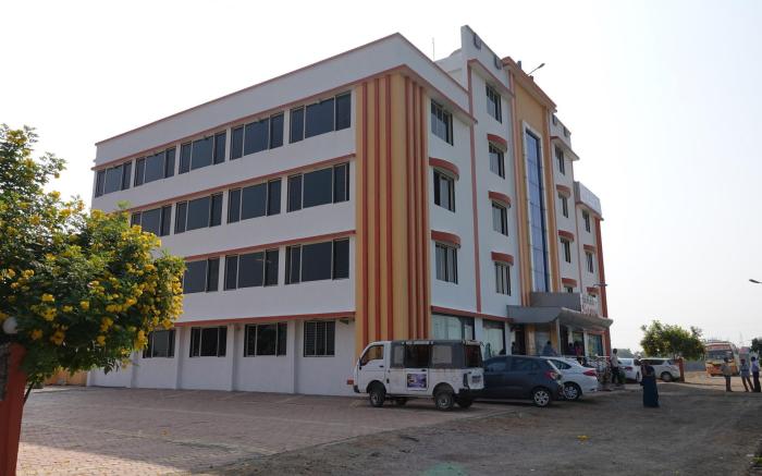 Hotel Sai Shraddha