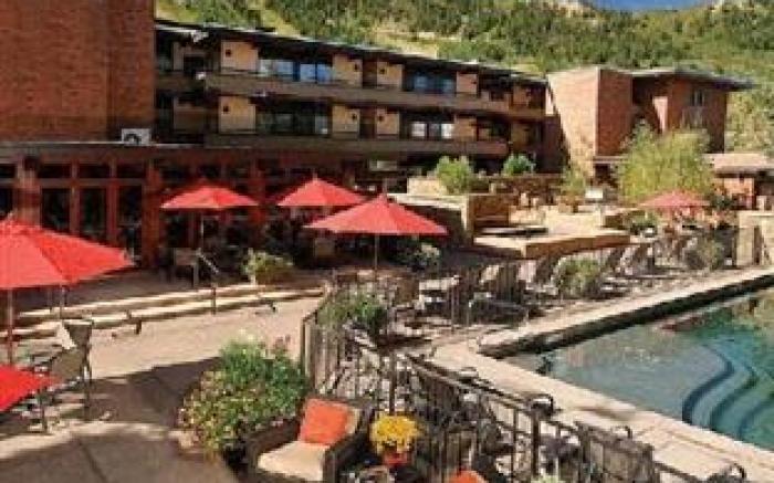 Aspen Square Condominium Hotel