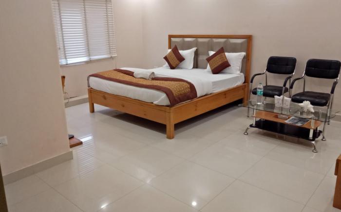 Airport Mahal Hotel & Spa