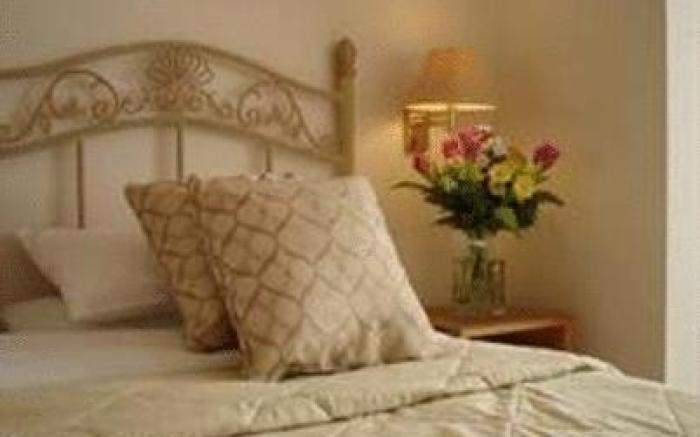 Crouchers Hotel