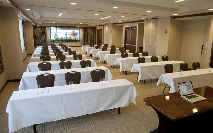 Embassy Suites by Hilton Buffalo